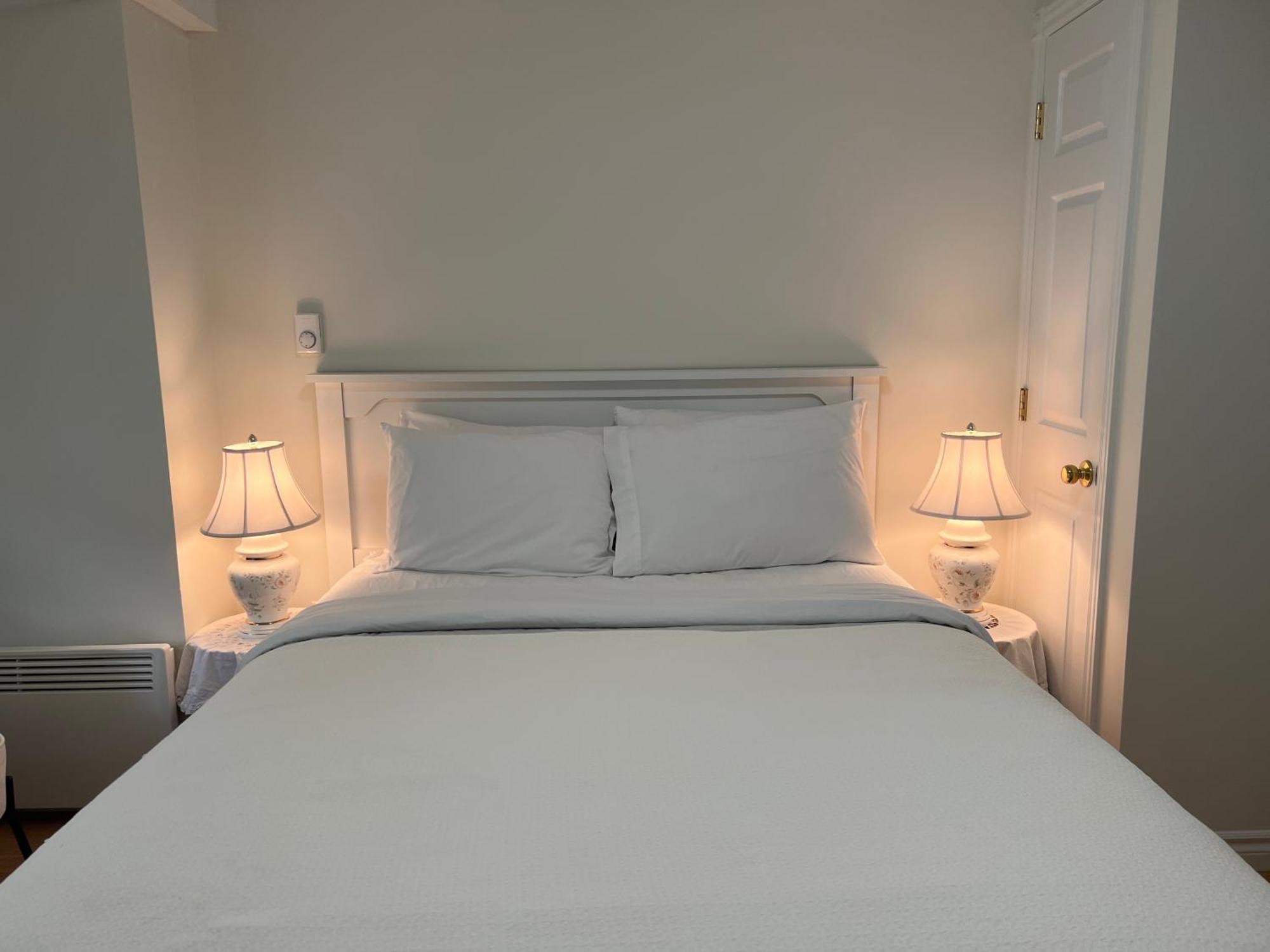 Lee'S Ocean Peek B & B Stratford Exterior photo